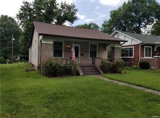 319 N Oak St, O'Fallon, IL 62269