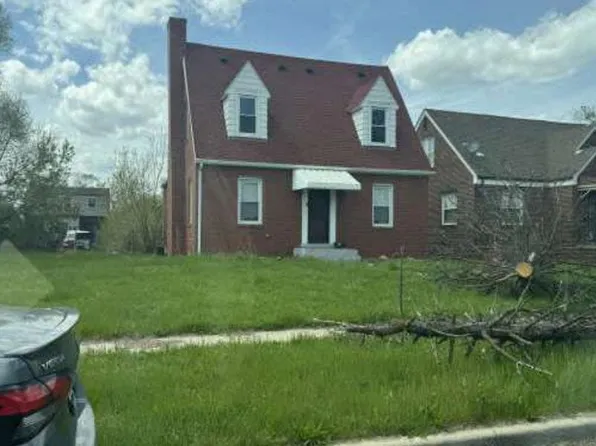 408 Taft Pl, Gary, IN 46404