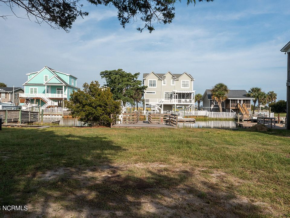1st image of 134 Dolphin Drive