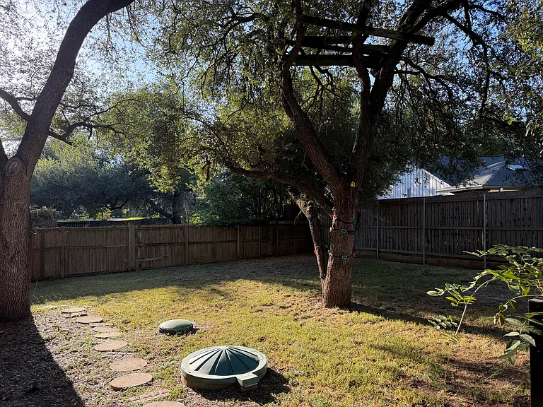 506 Pecos Trl — Photo 22