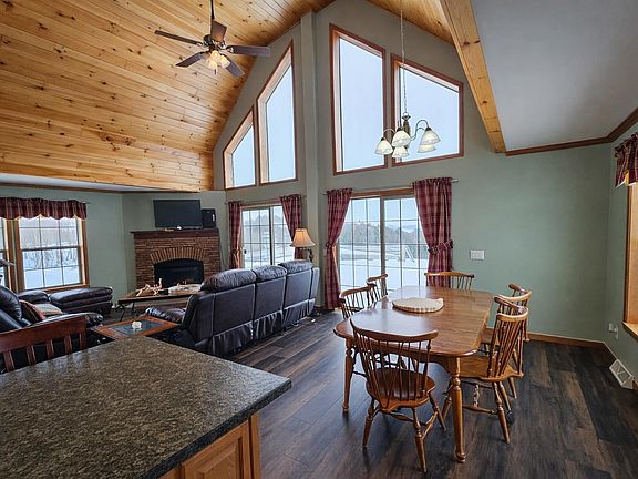 5th image of 1293 City Farm Road