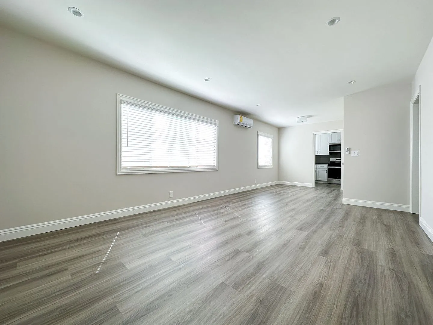 1425 S. Marguerita Avenue — Photo 4