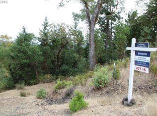 733 Southridge Way, Roseburg, OR 97470