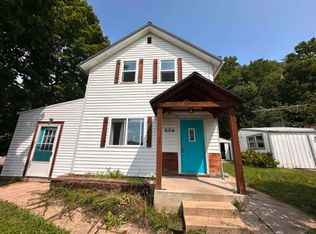 604 Day St, Decorah, IA 52101