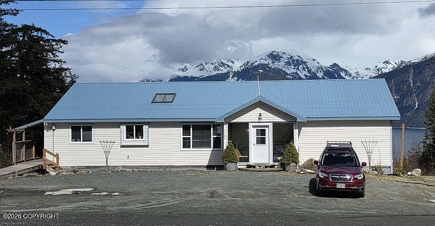 1st image of 1108 Young Rd