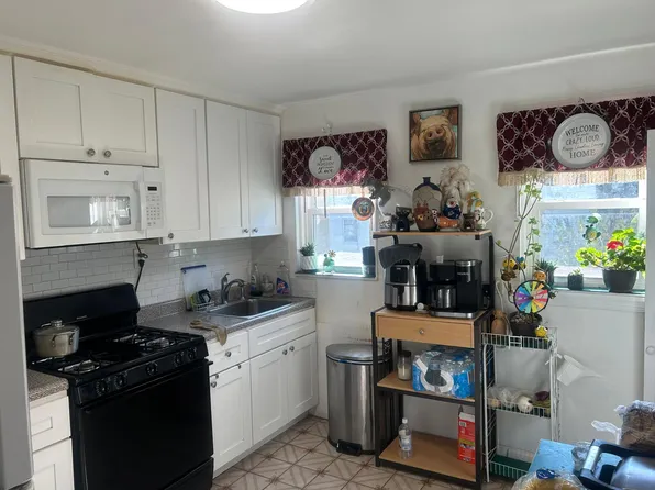 1209 14th Street image 3 of 4