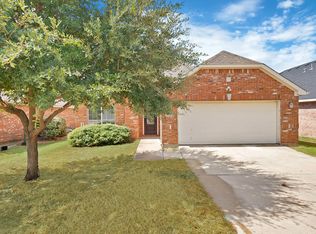 2633 Pioneer Bluffs Rd, Balch Springs, TX 75181