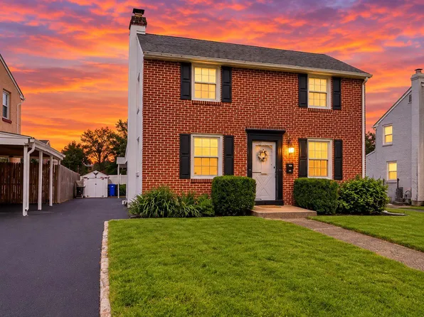 1027 Edgerton Rd, Secane, PA 19018