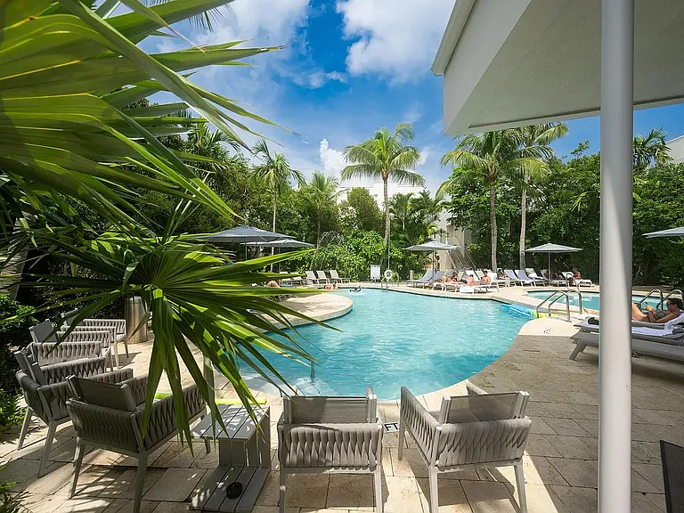 1401 Simonton St #1401/20 — Photo 1