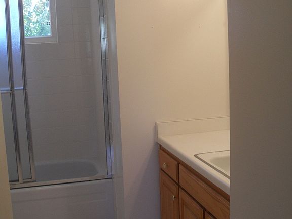 4th image of 538 Joaquin Dr