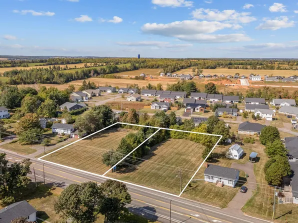 Main St, Cornwall, PE C0A 1H0