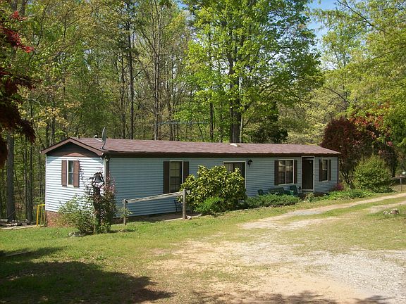 Nice 2 bedroom 2 bath with sunroom