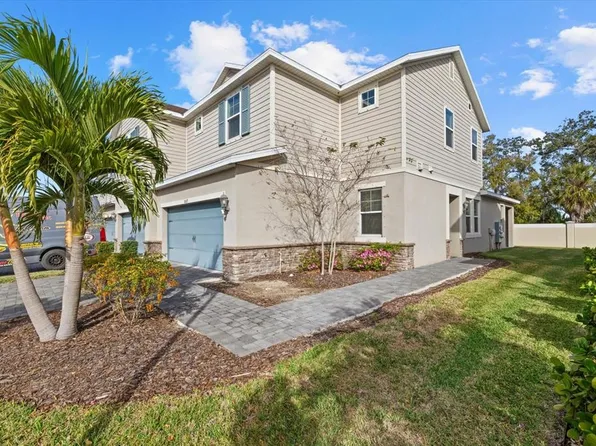 11617 Woodleaf Dr, Bradenton, FL 34211