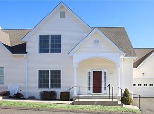 51 Heron View Rd UNIT 51, New Fairfield, CT 06812