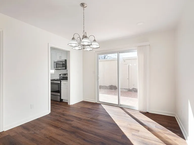 330H Winding River Dr — Photo 4