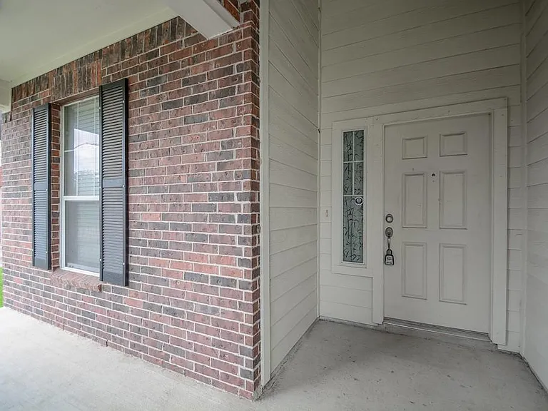 4911 Spring Showers Ct — Photo 2