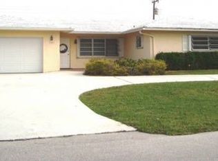 2165 N Conference Dr, Boca Raton, FL 33486