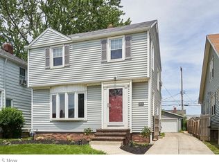 5902 Pelham Dr, Parma, OH 44129