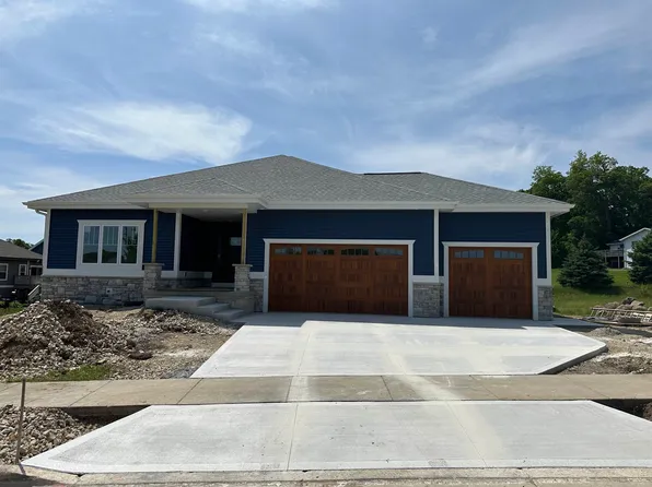 297 Venture Ln, Deerfield, WI 53531