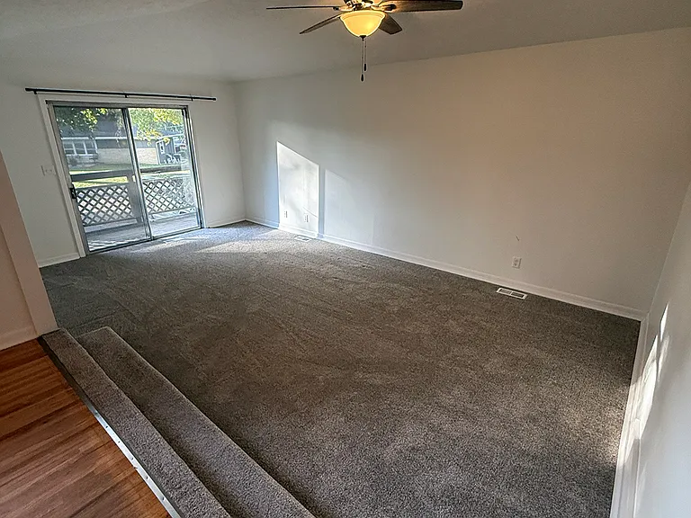 2126 Kessler Cir — Photo 4