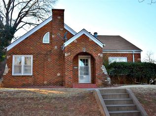 802 S 14th St, Chickasha, OK 73018