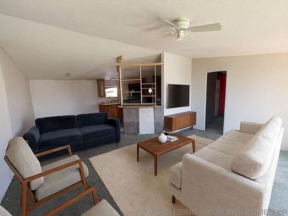 3rd image of 110 Bell St