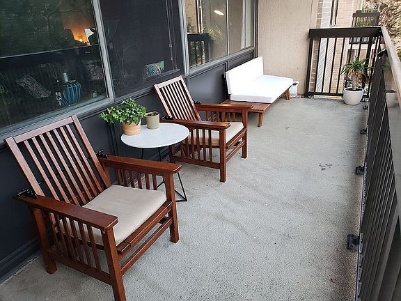 3rd image of 3713 S George Mason Dr APT T15w