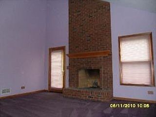 4th image of 223 Woodboro Dr