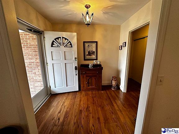 2nd image of 409 Wilson Dr