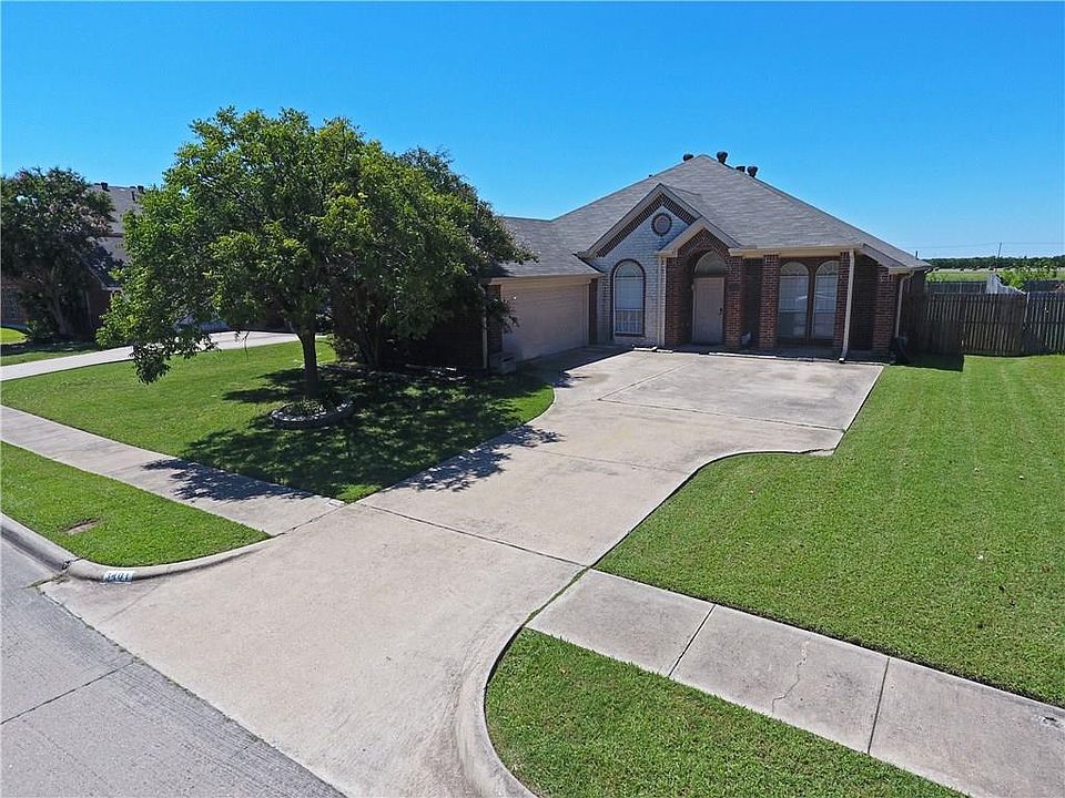 1st image of 3401 Sea Breeze Ln