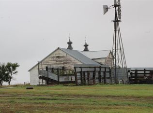 17801 136th St, Bison, SD 57620