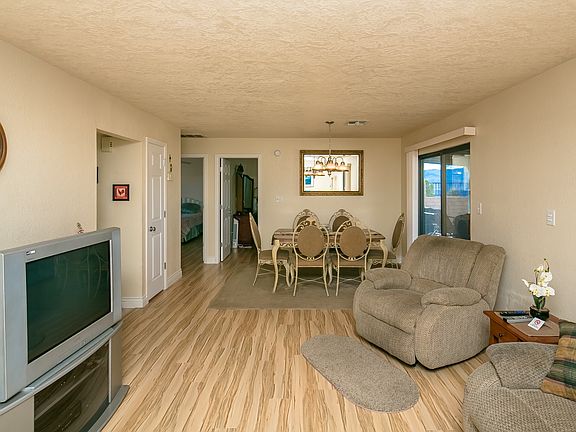 5th image of 3479 Sunglow Dr
