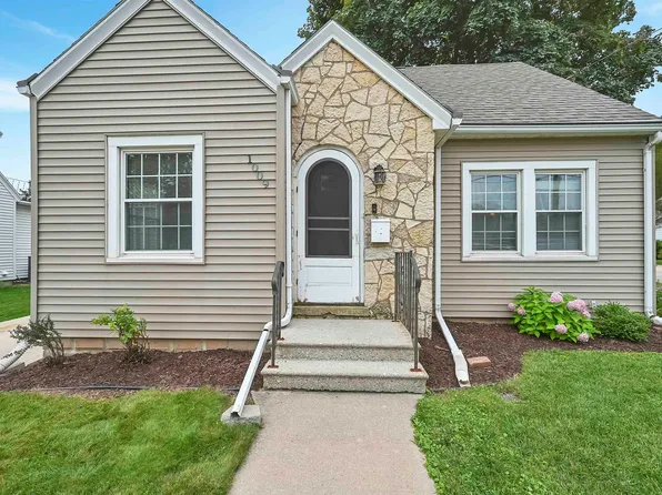 1009 9th St, Green Bay, WI 54304
