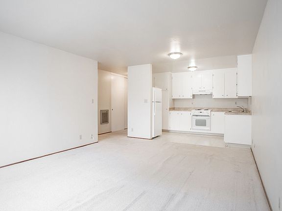 5th image of 541 Chetwood St #305