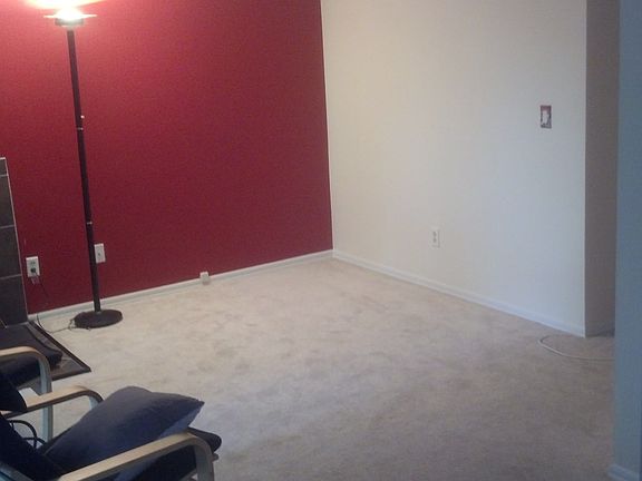 3rd image of 230 SW Clark St C203 #C203