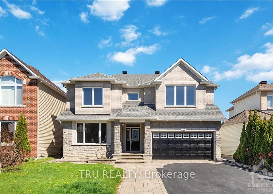 1st image of 328 Mirabeau Ter