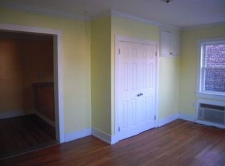 8751 Myrtle Ave, Ridgewood, NY 11385