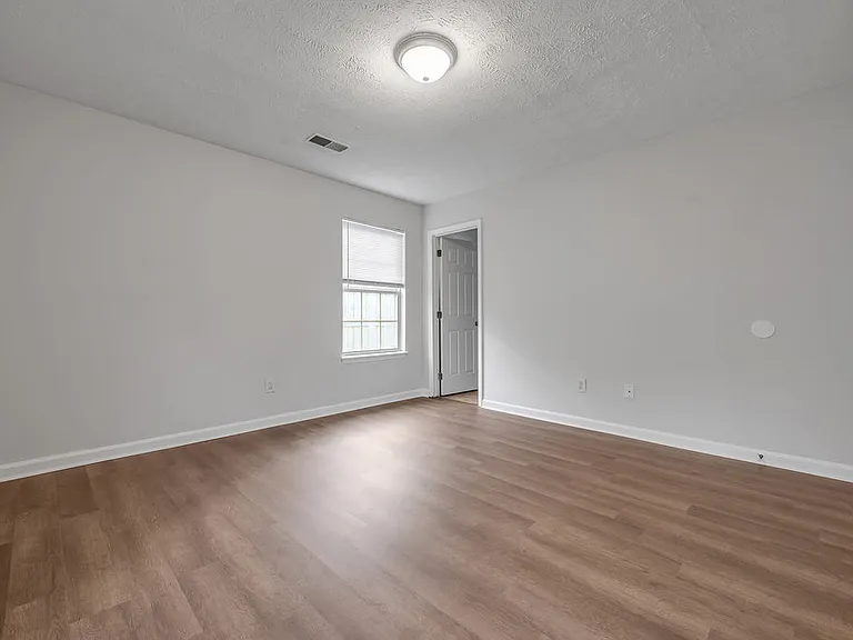 660 Morgan Hills Dr — Photo 27