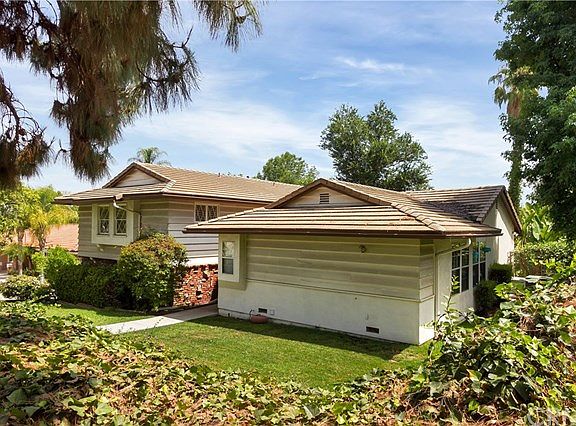 4th image of 1120 S Montezuma Way