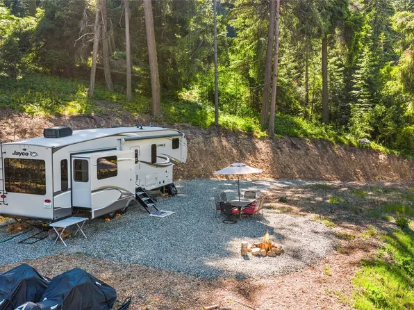 180 Horse Heaven Road, Cle Elum, WA 98922