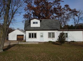 W10322 State Highway 16, Portage, WI 53901