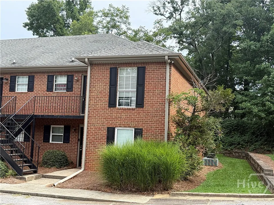 1055 Baxter #207