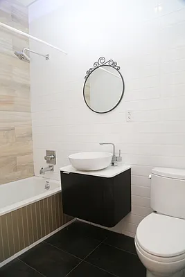 Rented by EXR | media 69