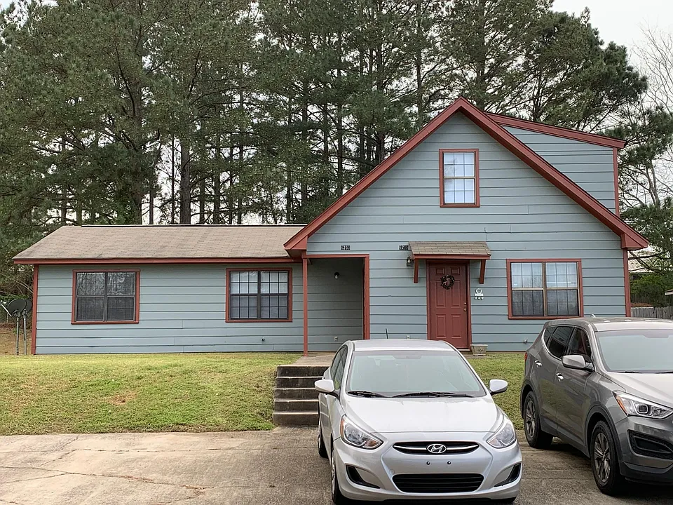 Front of duplex