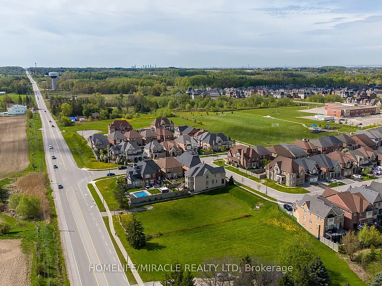 7 Nicort Rd — Photo 34