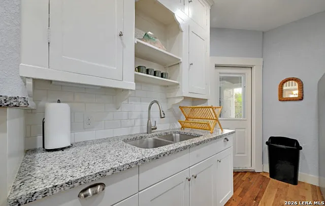 240 Claremont Ave — Photo 6