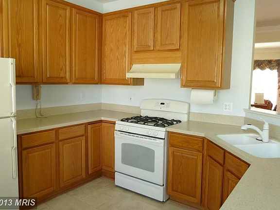 3rd image of 9538 Daniel Lewis Ln