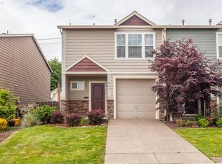 826 NW 3rd Ave, Canby, OR 97013