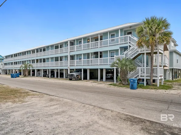 105 E 4th St #12, Gulf Shores, AL 36542