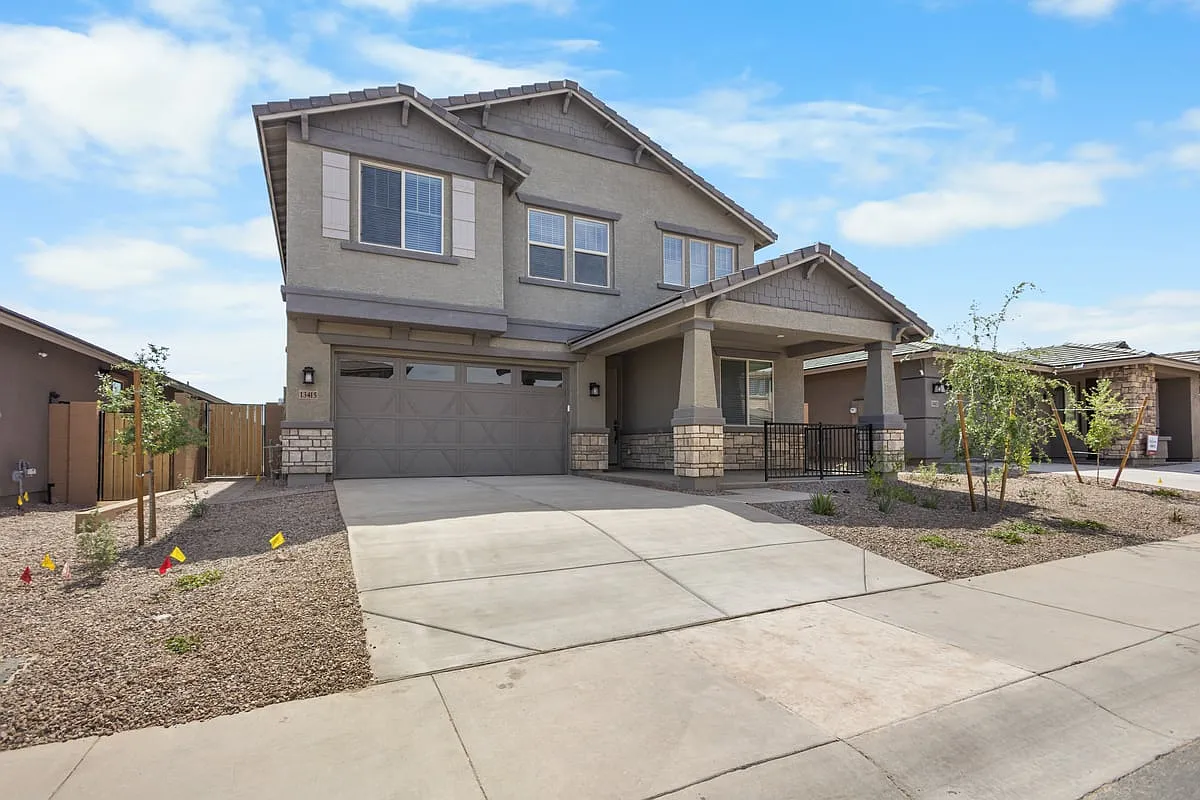 13415 W Eagle Feather Rd, Peoria, AZ 85383, USA — Photo 1